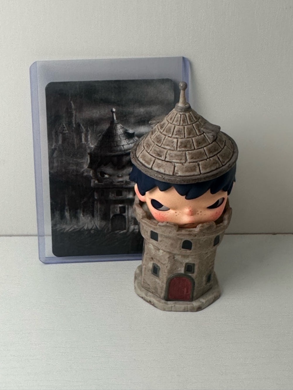 Hirono Shelter Series “Fort” Figure
